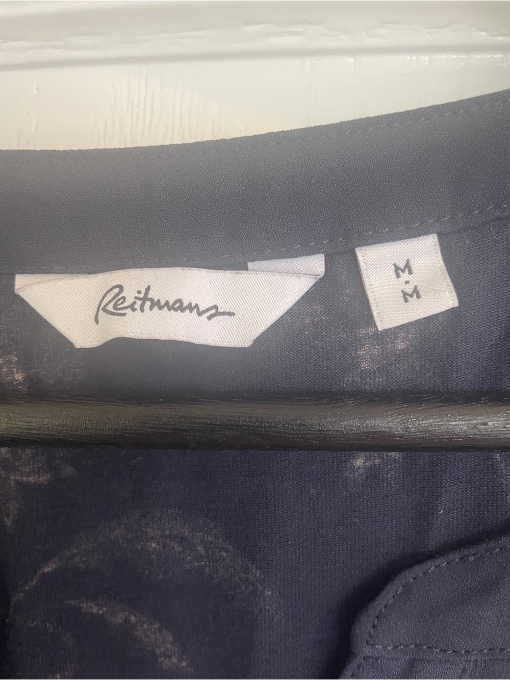 Reitmans Navy Floral Flutter Sleeve Blouse - Picture 3 of 3